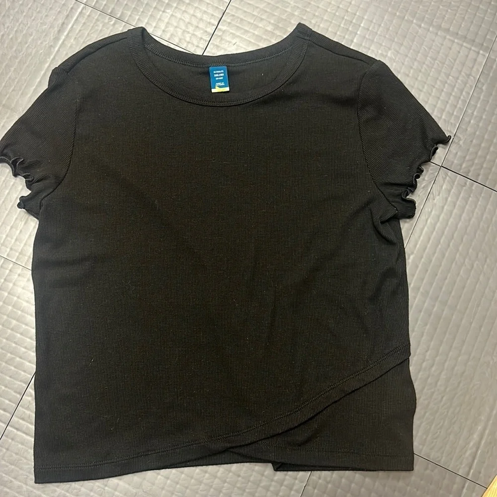 OLD NAVY GIRLS SIZE 18 XXL GO-DRY ULTRALITE T SHIRT BLACK